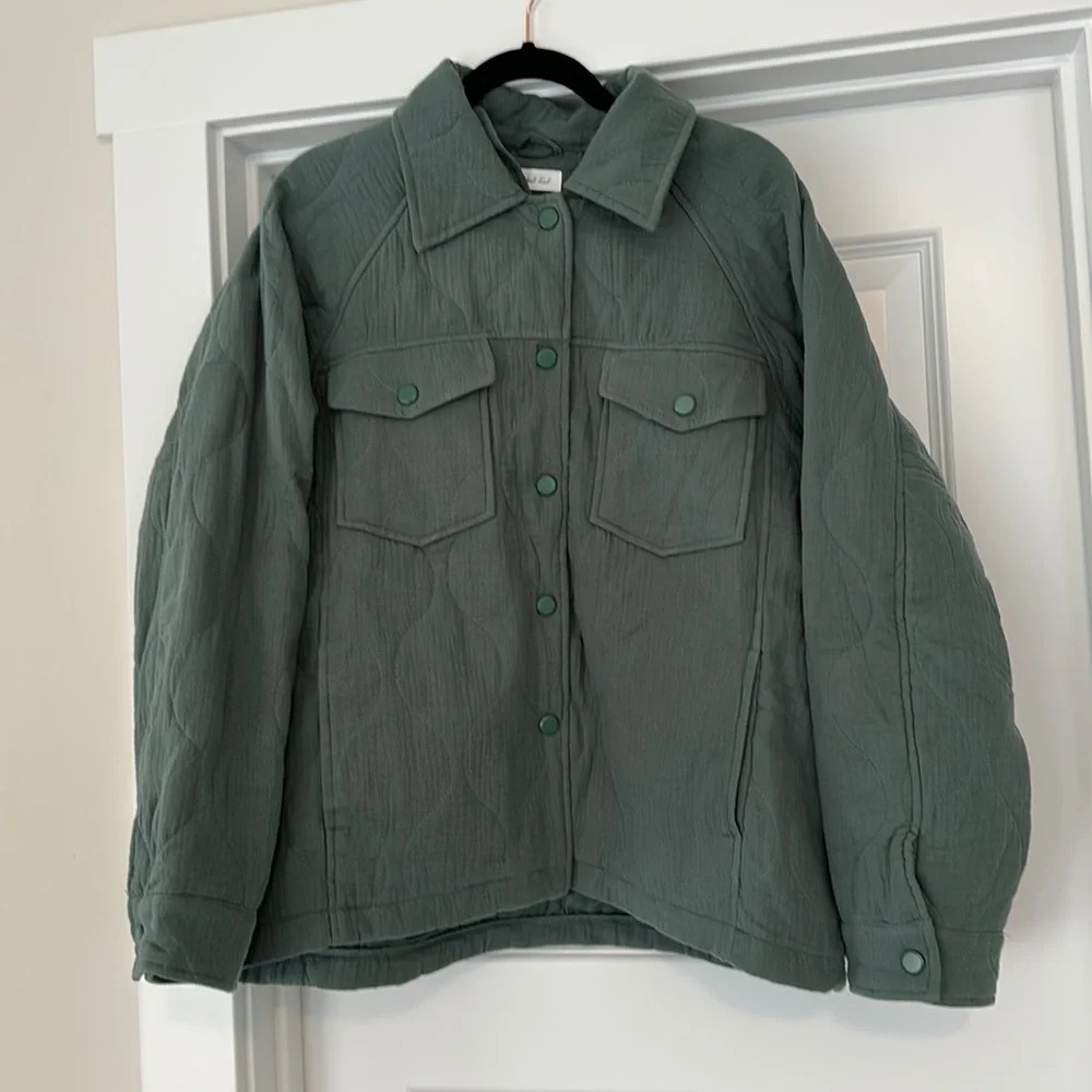 BUCKETLIST Quilted Jacket in Sage Green